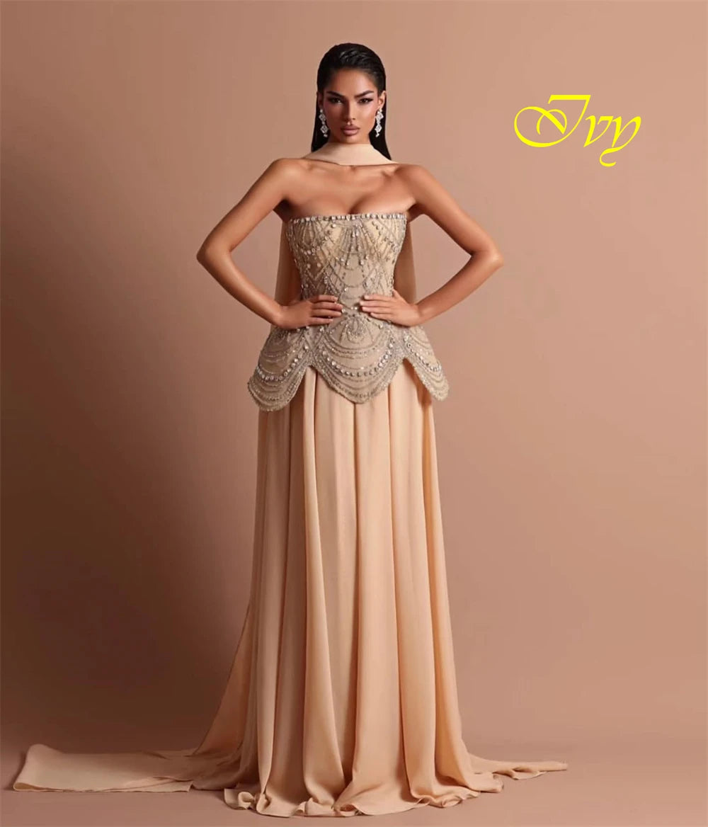 Maßgeschneidertes, modisches, trägerloses, ärmelloses Abendkleid, hochwertige Chiffon-Abschlussballkleider, zarte Kristalle, Kleider für besondere Anlässe.