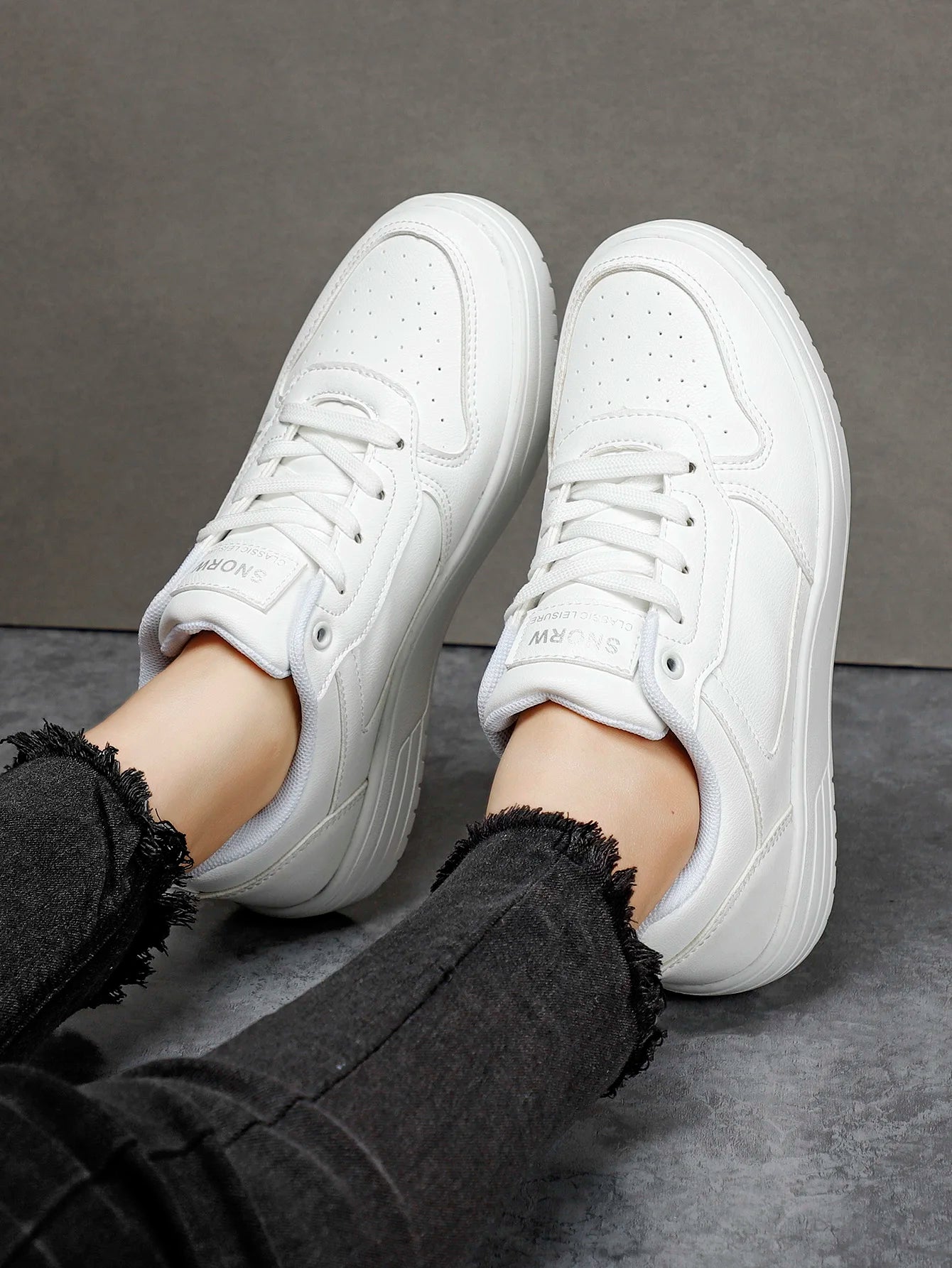 Leder Männer Schuhe Turnschuhe Trend Casual Schuh Italienische Atmungsaktive Freizeit Männlichen Turnschuhe Nicht-slip Schuhe Männer Vulkanisierte Schuhe.