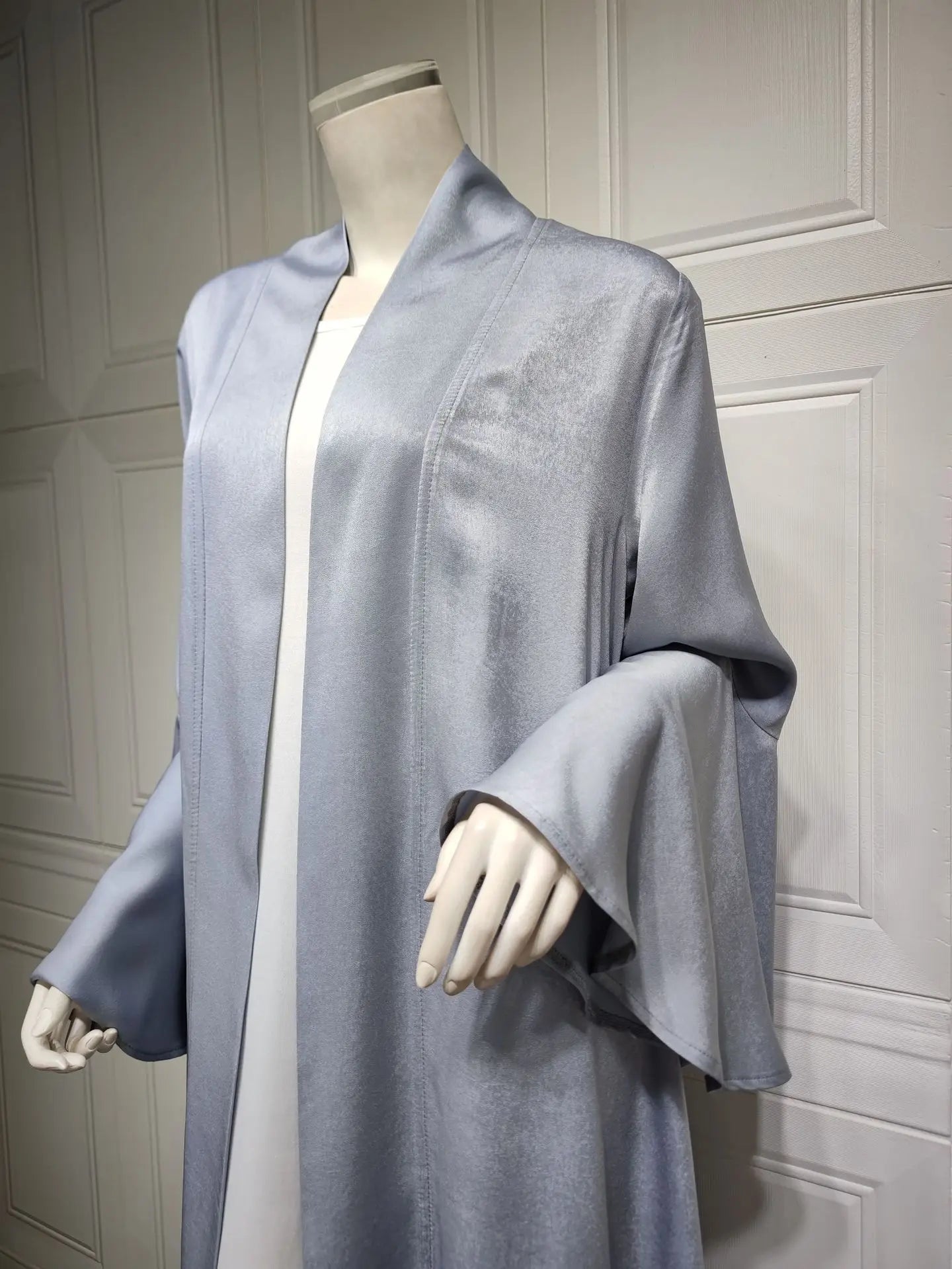 Eid Ramadan Open Abaya Dubai Luxury Elegant Ruffle Sleeve Solid Color Shawl Cardigan Kebaya Kaftan Robe Clothing Caftan Femme