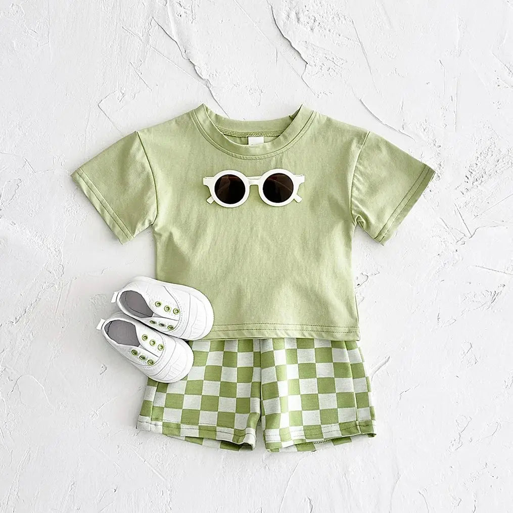 Ins Sommer Neugeborenen Jungen Mädchen Kleidung Baby Set Solide Kurzarm T-shirt + Schachbrett Shorts Baumwolle Casual 2PCS 0-3Y.