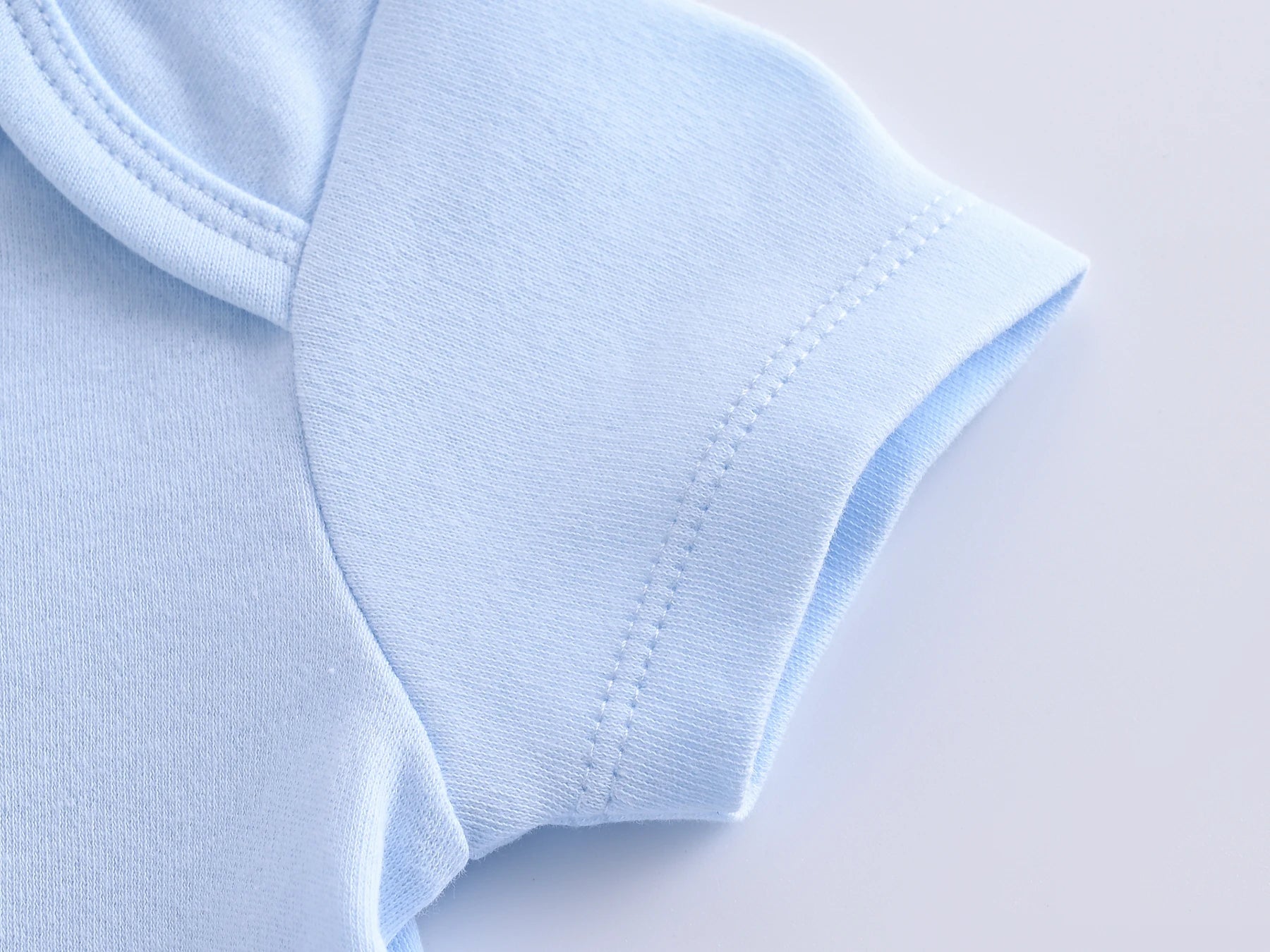 Kavkas 3-teiliger Baby-Body für Jungen und Mädchen, 0–12 Monate, kurzärmelig, Sommer-Baumwollkleidung, Cartoon-Druck, Säuglingskleidung.