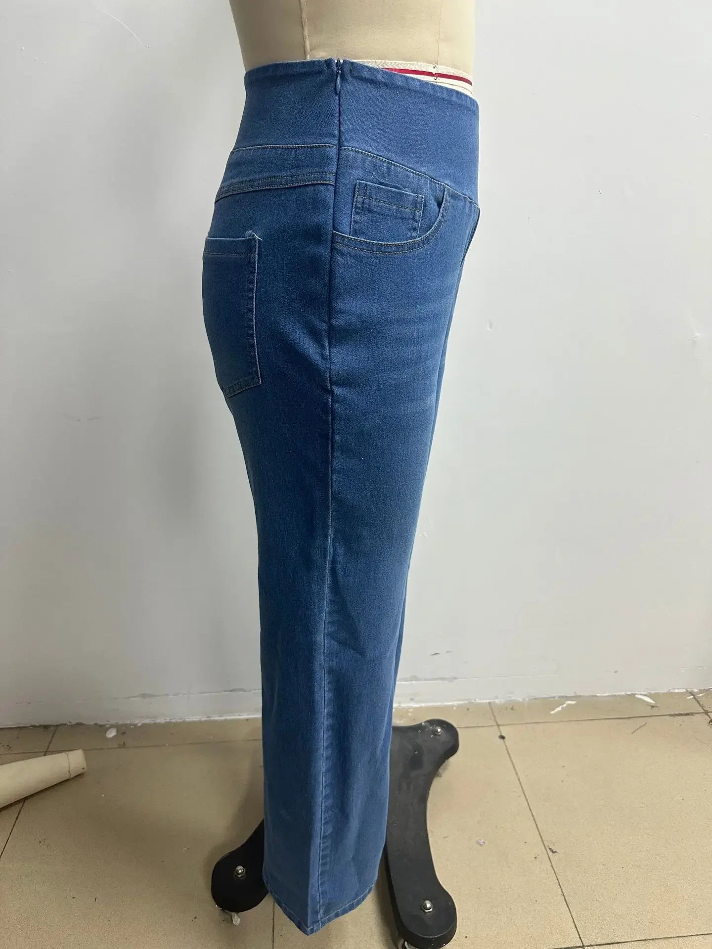 Washed Straight Leg Jeans Women's High Waist Denim Pants Comfortable Fit Long Trousers Cross-Border European Style.