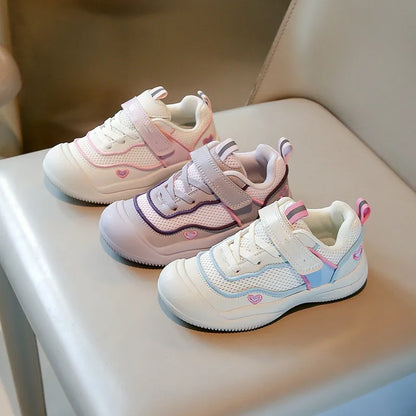 New Girls Sneakers Breathable Mesh Cute Design Outdoor School Kids Sports Shoe Lightweight Comfortable Children Fashion Footwear.