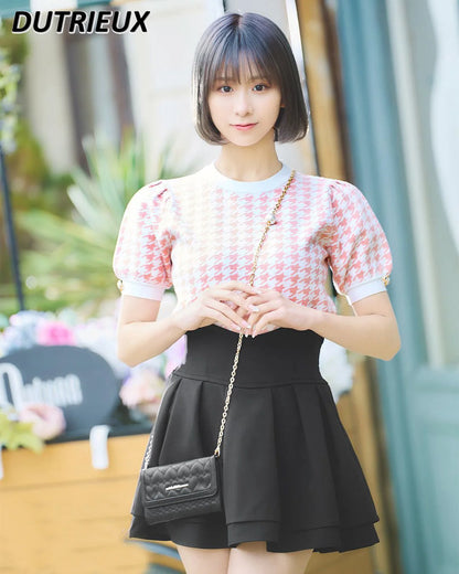 Japanese Lolita Black Skirts Women 2025 Spring Autumn New Radian Waistline Slim Short Pleated Skirt Female Mini Skirt Culottes.