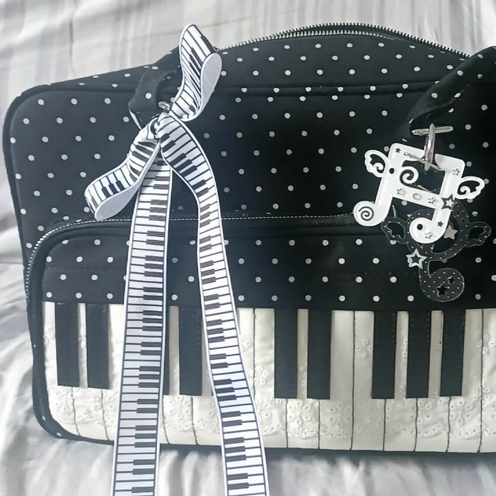 Fashion Polka Dot Ladies Piano Bag New Style Niche Underarm Shoulder Bag Sweet Personality Piano Backpack Women's Bag Square Bag.