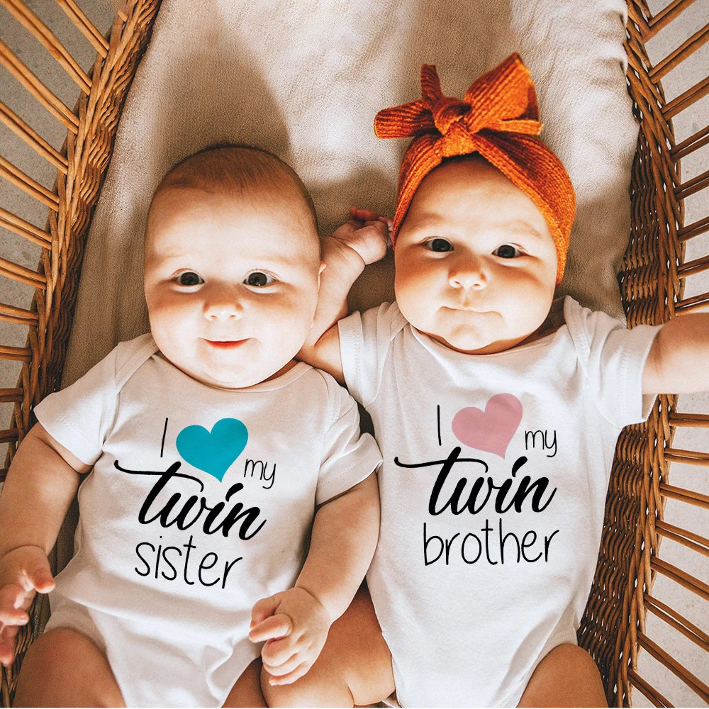 Zwillinge Säuglings-Body „I Love My Twin Sister Brother“ für Neugeborene, Jungen und Mädchen, kurzärmelig, Overall, Kleinkind-Kleidung, Baby-Geschenk-Strampler.