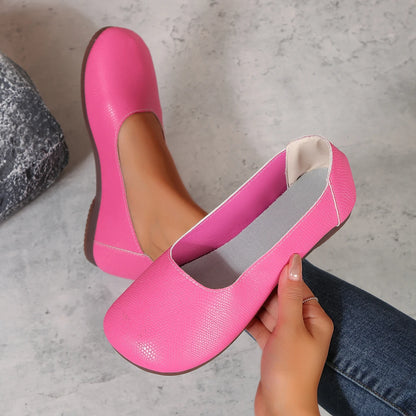 Popular flat sole single shoe round toe bean shoes 2024 new soft soled women's shoes large size single shoe grandmother shoes.