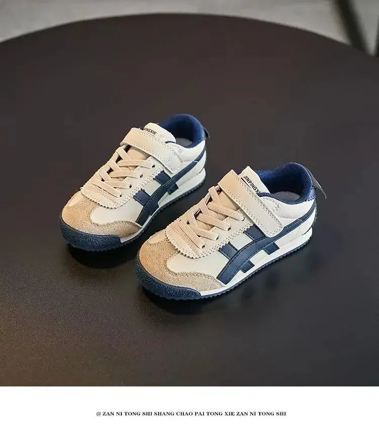 Children's Sneakers Boys Lightweight Breathable Sport Running Shoes Girls Soft Bottom Casual Shoes Student Shoes.