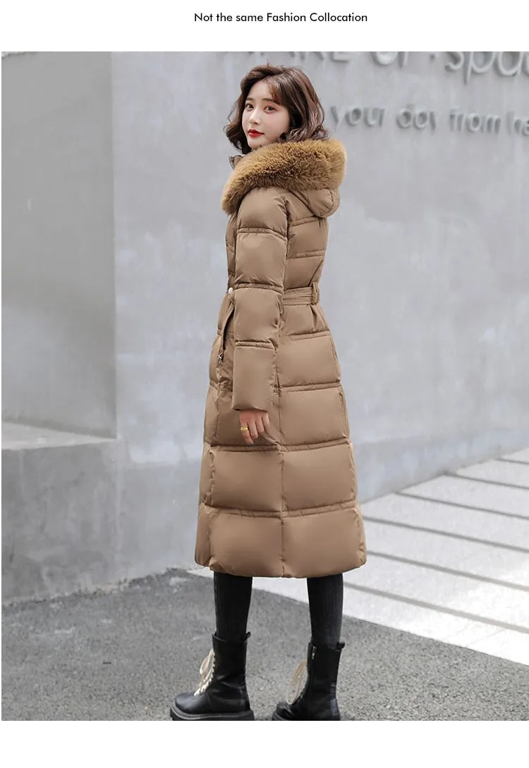 2024 neue Winter frauen Gepolsterte Jacken Mid-länge Modische Mit Kapuze Große Pelz Kragen Lose Dicke Unten Baumwolle Oberbekleidung damen