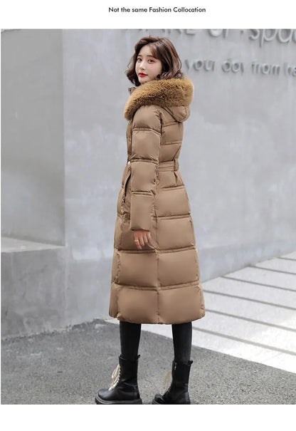 2024 neue Winter frauen Gepolsterte Jacken Mid-länge Modische Mit Kapuze Große Pelz Kragen Lose Dicke Unten Baumwolle Oberbekleidung damen