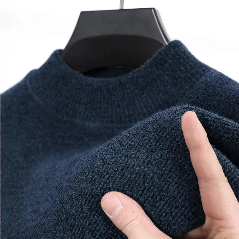 Winter Men Sweater Round Neck Fleece Chenille Thickened Solid Color Knit Inner Wear Warm Outdoor Windproof Men Pullovers.