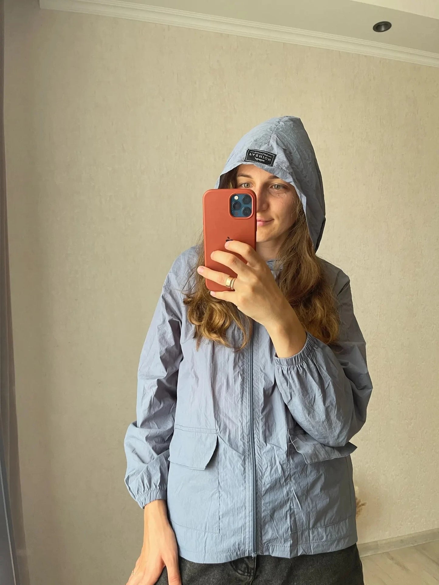 Sommerjacken für Frauen 2025, Oberbekleidung, cooler dünner Mantel, Mutter mittleren Alters, Kleidung, Korea, modische Damenbekleidung, Stickerei.