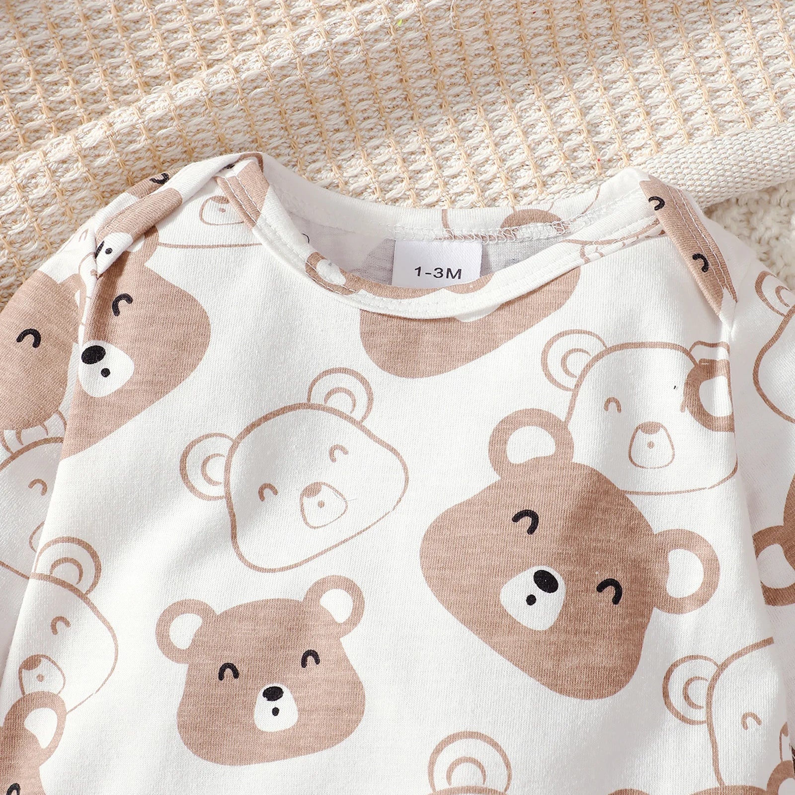 0-9 Months Baby Boy Set Little Bear Long Sleeve Bodysuit+Pants+Hat+Socks 4pcs/Set Baby Spring Autumn clothing Newborn set.