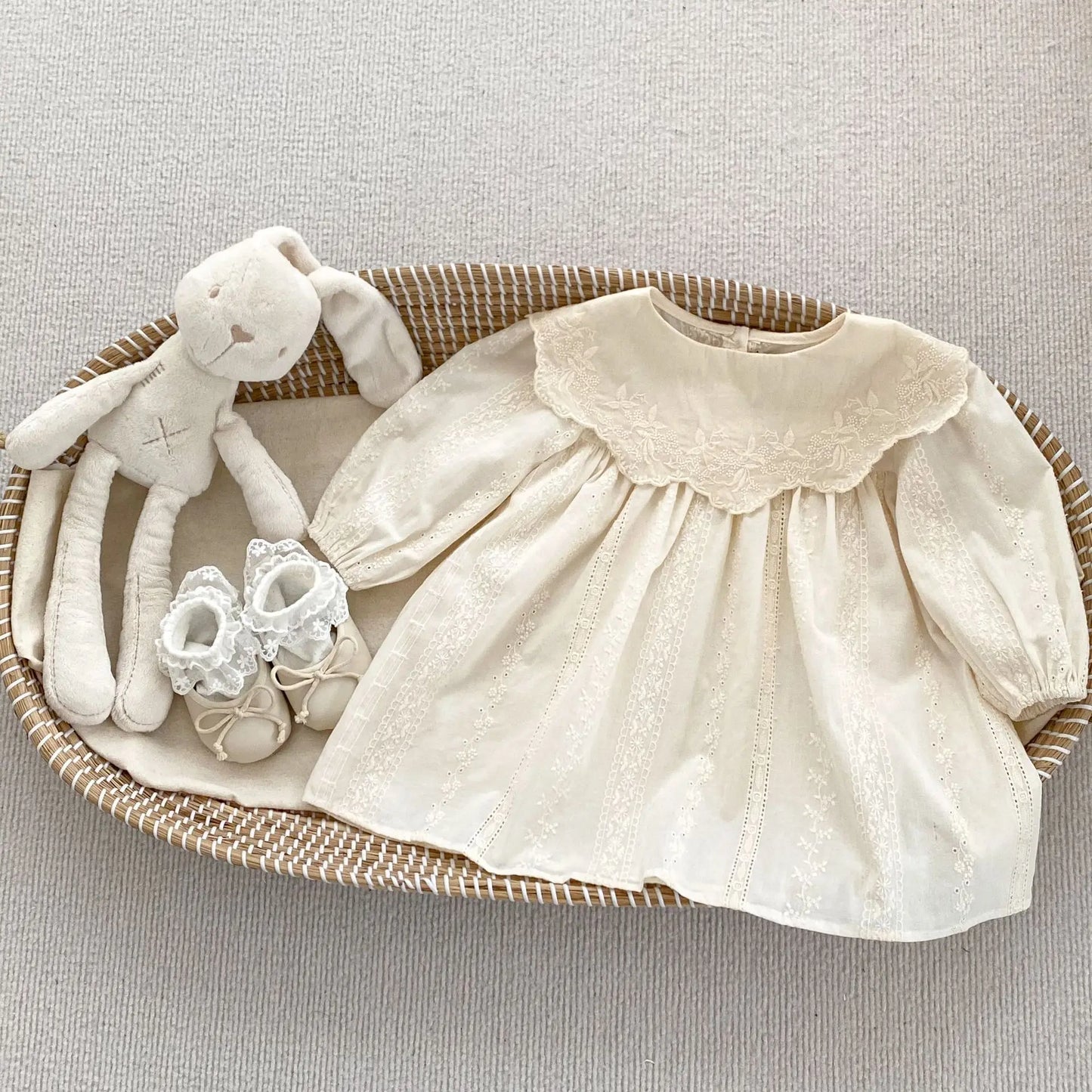 Frühling Baby Body Schwestern Kleid Blume Stickerei Kleid für Kleinkind Mädchen Kleinkind Outfit.