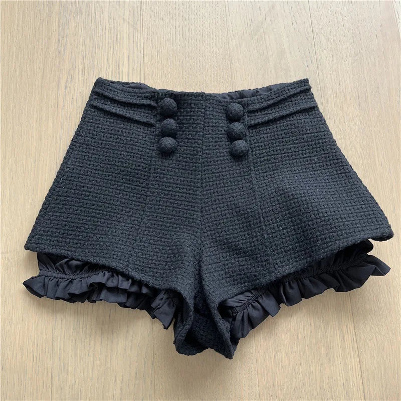 Autumn Winter New Woven Tweed Fungus Edge Buckle Shorts Femininity Versatile High Waist Pure Desire Wind Boots Short Pants.