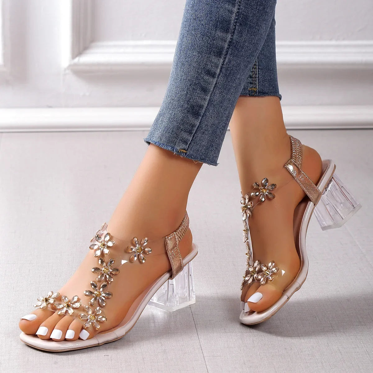 Women;s Sandals Pvc Crystal Flower Shoes for Women Decoration Chunky Heel Sandals Ladies Back Strap Fashion Shoes Female2024.