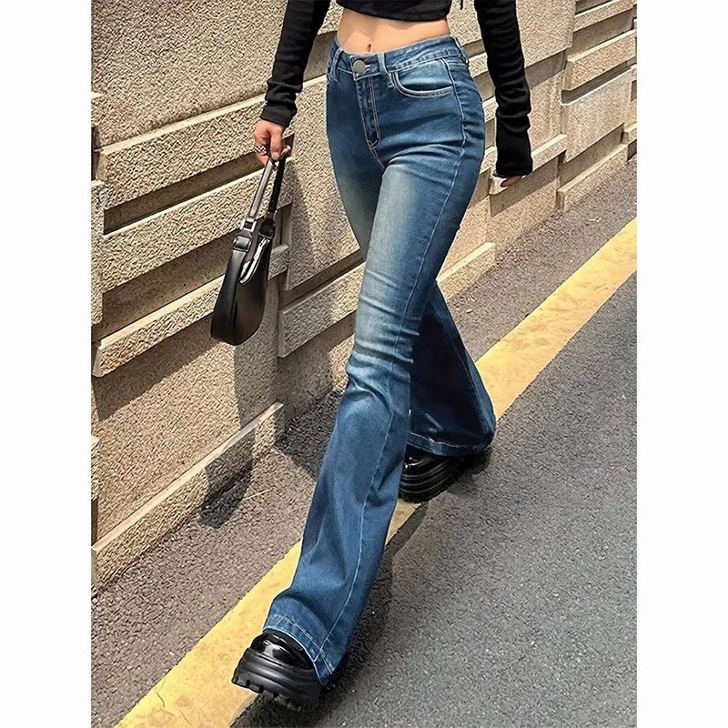 2025Mädchen Concise Ins Hohe Taille Ausgestellte Jeans Weibliche Stretchy Bootcut Denim Hosen Frauen Einfarbig Dünne Schlaghosen.