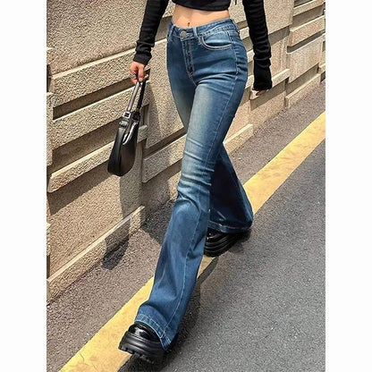 2025Mädchen Concise Ins Hohe Taille Ausgestellte Jeans Weibliche Stretchy Bootcut Denim Hosen Frauen Einfarbig Dünne Schlaghosen.
