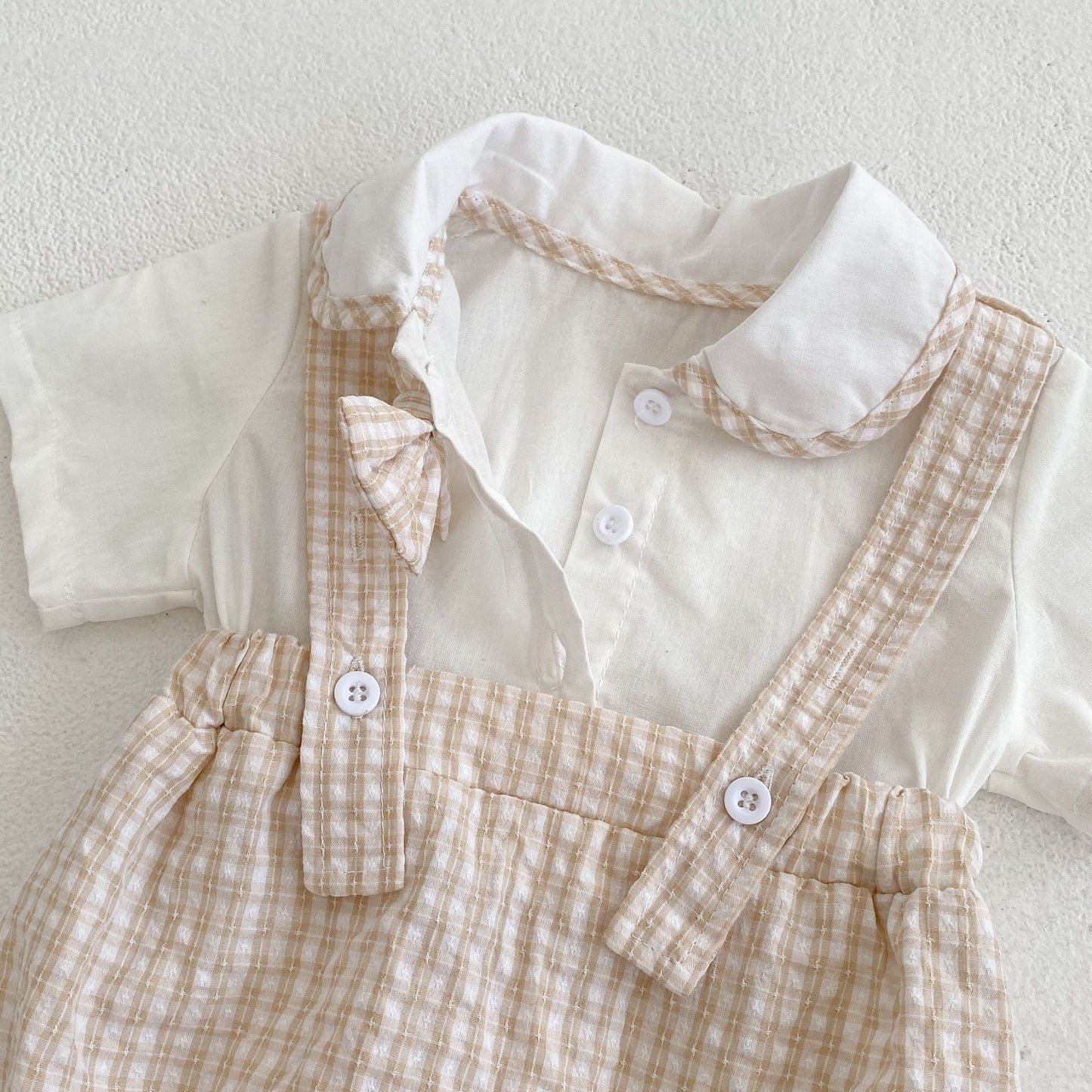 Bodys Sommer Baby und Kinder einteilige Kleidung Puppen hals kurz ärmel ige karierte elastische Bund Dreieck einteiligen Stram pler.