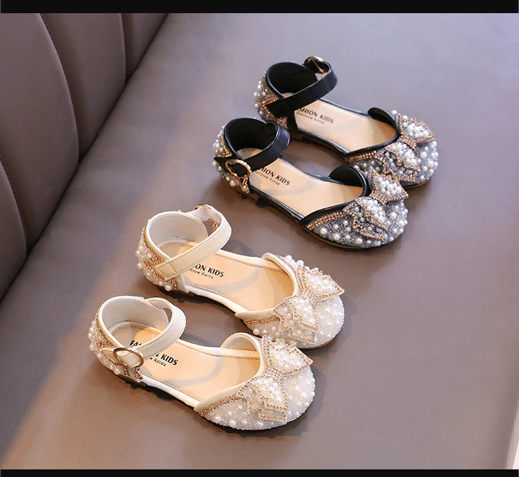 Girls Party Shoes Elegant Rhinestone Fashion Children's Leather Shoes Versatile Sweet Kids Princess Wedding Dress Flats Sandals.