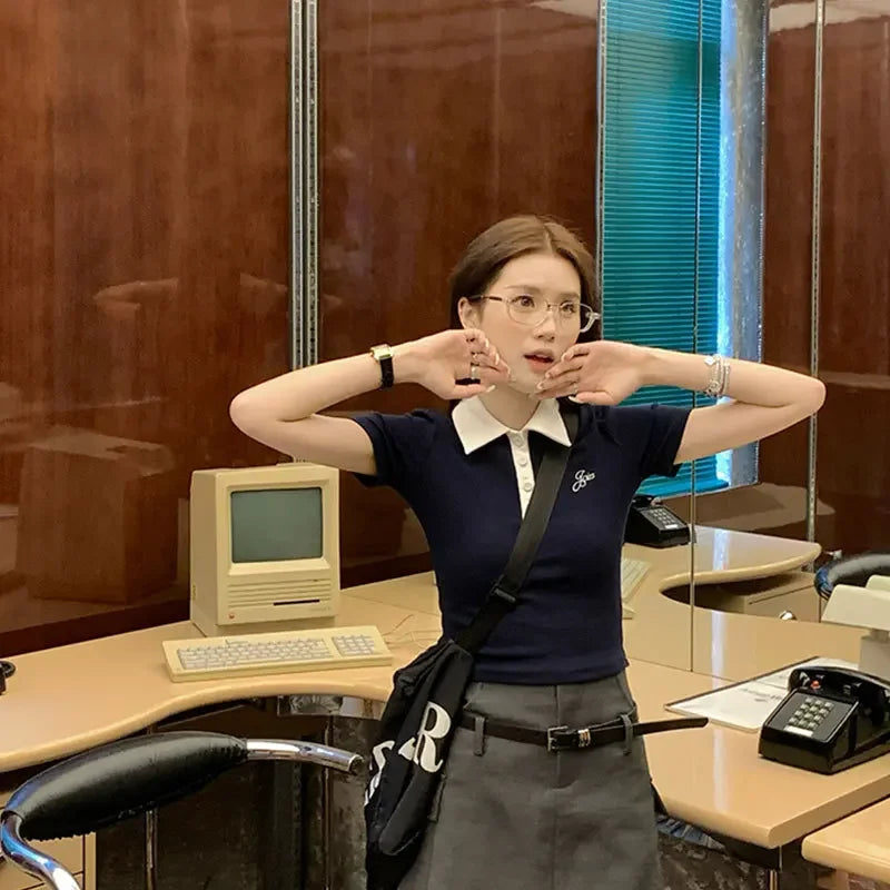 Slim Fit Short Sleeve Polo Neck T-Shirt Women's Sweet And Spicy Design Sensation Small Audience AE Stockpile Brand.