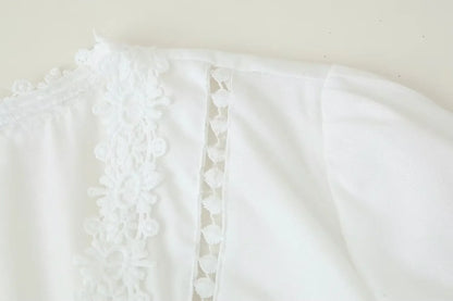 Modisches Slim-Fit-Midikleid mit V-Ausschnitt für Damen, Sommer 2022, aushöhlen, Spitzenbesatz, elegantes Kleid J5C226, knielang.