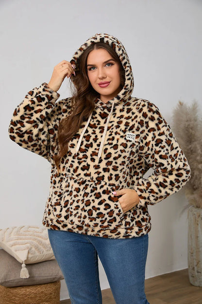 Kapuzenpullover für Damen, große Größe, Reißverschluss-Sweatshirts, ethnischer Druck, flauschiger Streetwear-Pullover, Herbst-Winter-Rollkragenpullover.