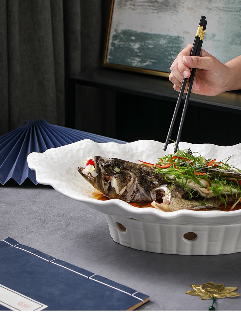 Large Irregular Fish Plate Household Cauldron Bowl Heating and Insulation Plate Ceramic Hotel Tableware Soup Plate.
