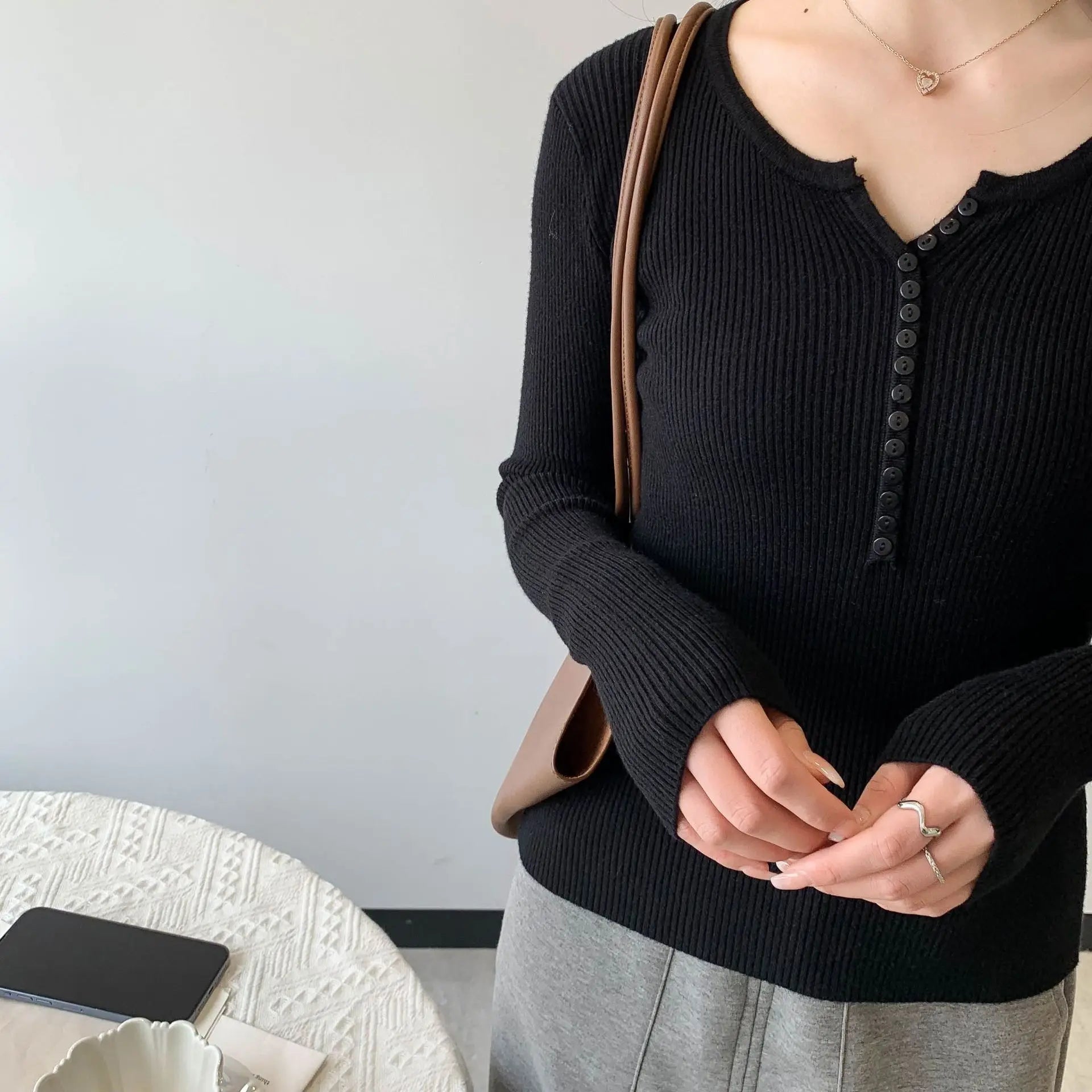 2026 frühling Herbst Grundlegende Pullover Gestrickte Frauen Pullover Taste Oansatz Pullover Weibliche Pullover Schlank Solide Bold Streifen Tops.