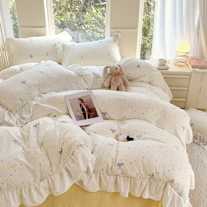 INS Princess 2025 New Style Bedding Sets Sweat Bow Quilt Cover Romantic Bedclothes Decor Woman Bedroom Duvet Cover Set 4pcs.