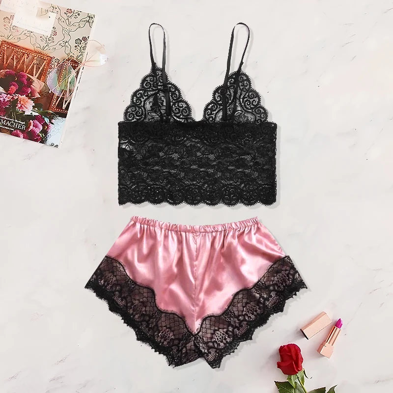 2024 sommer 2 Stücke frauen Neue Sexy Spitze Durchsichtige Pyjamas Schwarz Rosa Nette Kleidung Bequeme Atmungsaktive Hosenträger Shorts set.