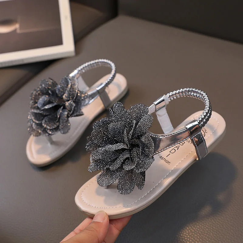 Girls Sandals 2023 Summer New Bling Flowers Baby Children Fashion Soft Bottom Student Shoes Kid's Slippers Pink Flats Flip Flops