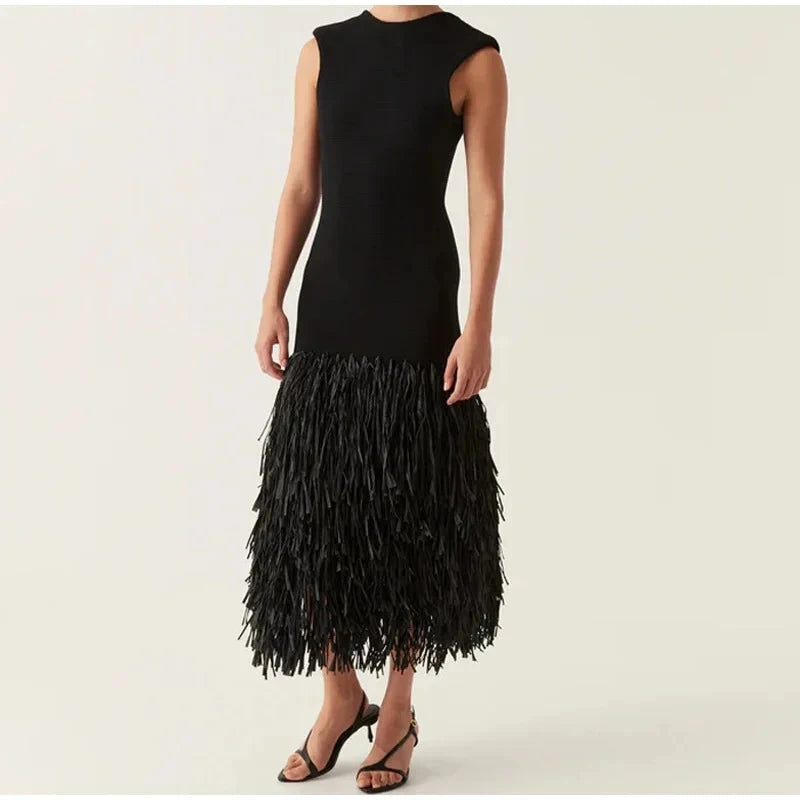 Fashion Solid Patchwork Quaste Verstärktes Stricken Midi Kleid Frauen Backless Ärmel Schulter Pad Schlank Roben Dame Chic Party Kleider.