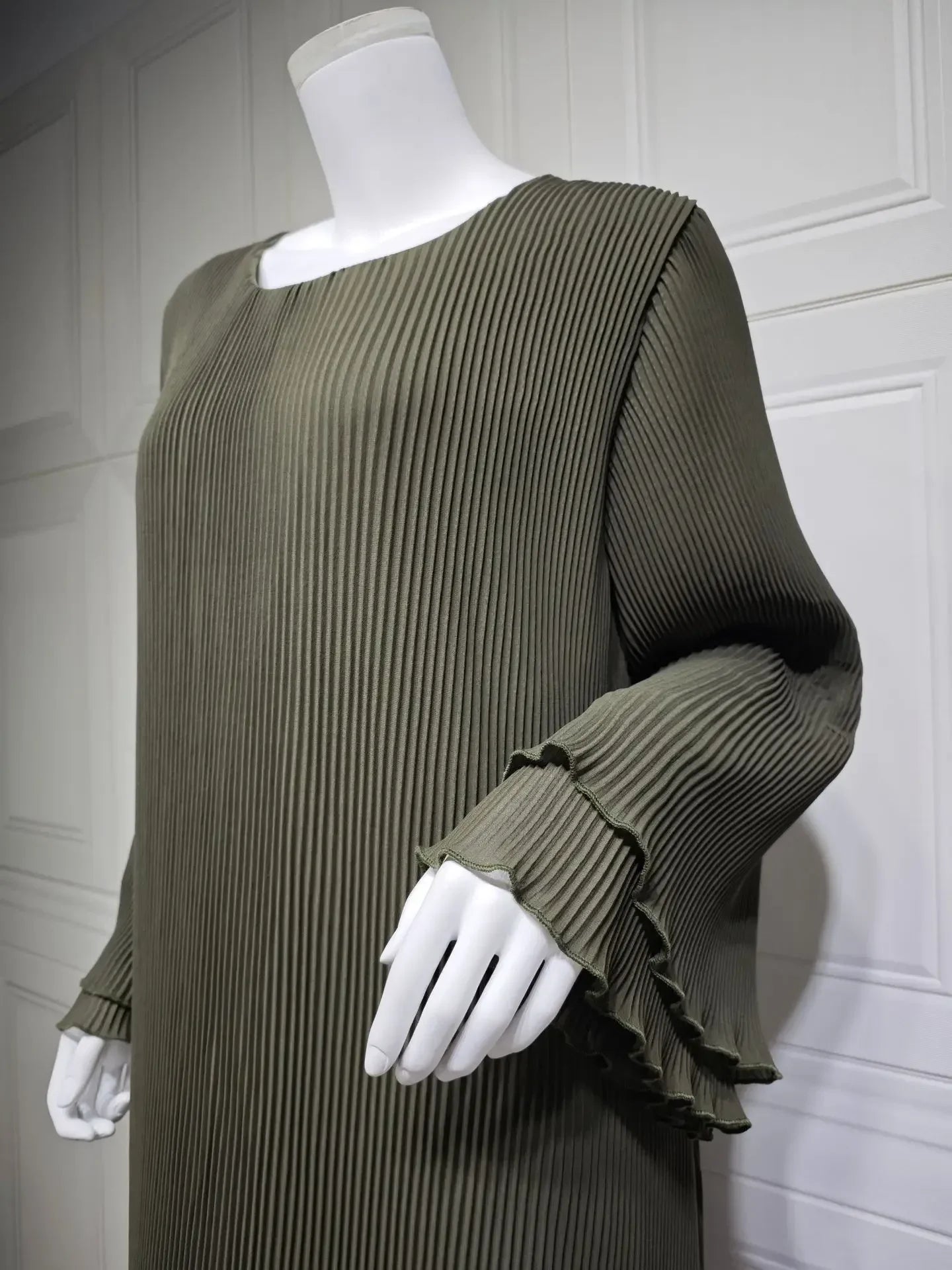 Eid muslimisches Kleid für Frauen Plissee Flare Ärmel Jalabiya Kaftan Islam Vestidos arabische lange Robe Ramadan Marokko Dubai Abayas