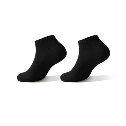 Mens Moisture Wicking Outdoor Hiking Work Cotton Socks Compression Cushion Crew Socks Leisure Men Black Socks 5 Pairs.
