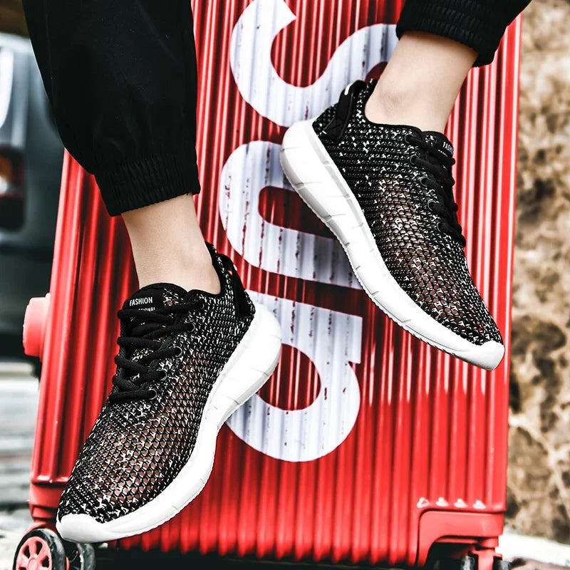 Summer Mesh Men Casual Shoes Comfortable Mens Walking Sneakers Breathable Hollow Man Running Shoes Lightweight Sport Shoes.