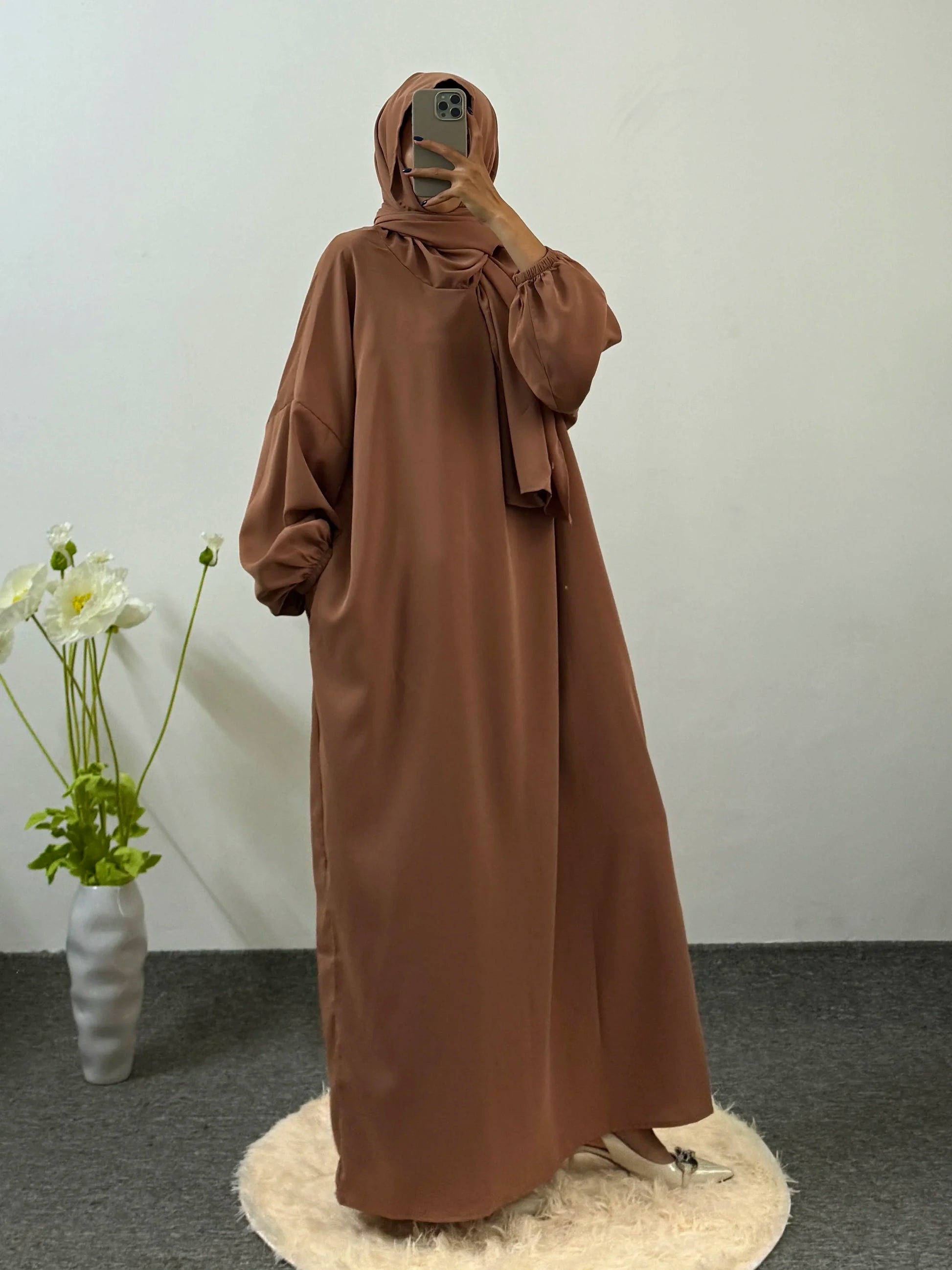 Ramadan Modesty Prayer Dress Women Jilbabs Kaftan Muslim Abayas Dubai Robe Hijab Smocking Sleeve Dresses Islamic Clothing.