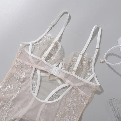 Sexy Mesh Lingeries Sets 2025 Hot Embroidered Floral Erotic Products Transparent Lace Intimate Female Complete Thong Exotic Set.