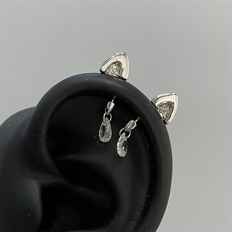 Silver Color Cat's Ear Droplet Shaped Zircon Stainless Steel Ear Bone Nail Earring for Women New Trendy Body Piercing Accessorie.