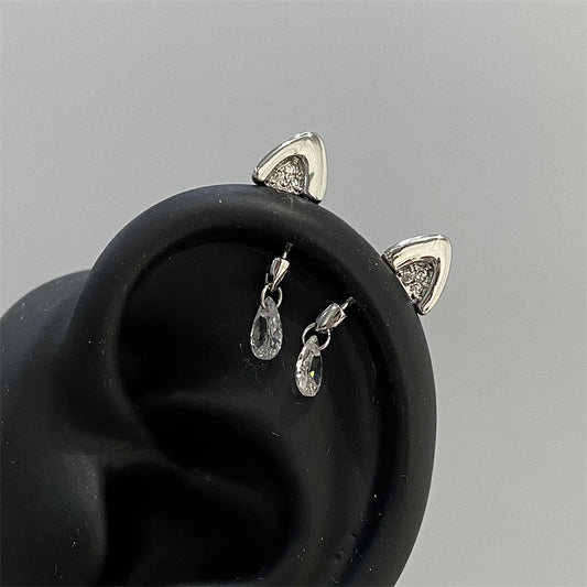 Silver Color Cat's Ear Droplet Shaped Zircon Stainless Steel Ear Bone Nail Earring for Women New Trendy Body Piercing Accessorie.