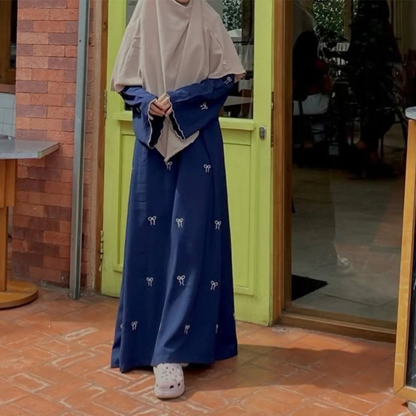 Luxus Dubai Schmetterling Stickerei Abaya Muslimische Frauen Modest Kleid Islamischen Femme Urlaub Outfit 2025, Mode Türkei Kaftan Robe