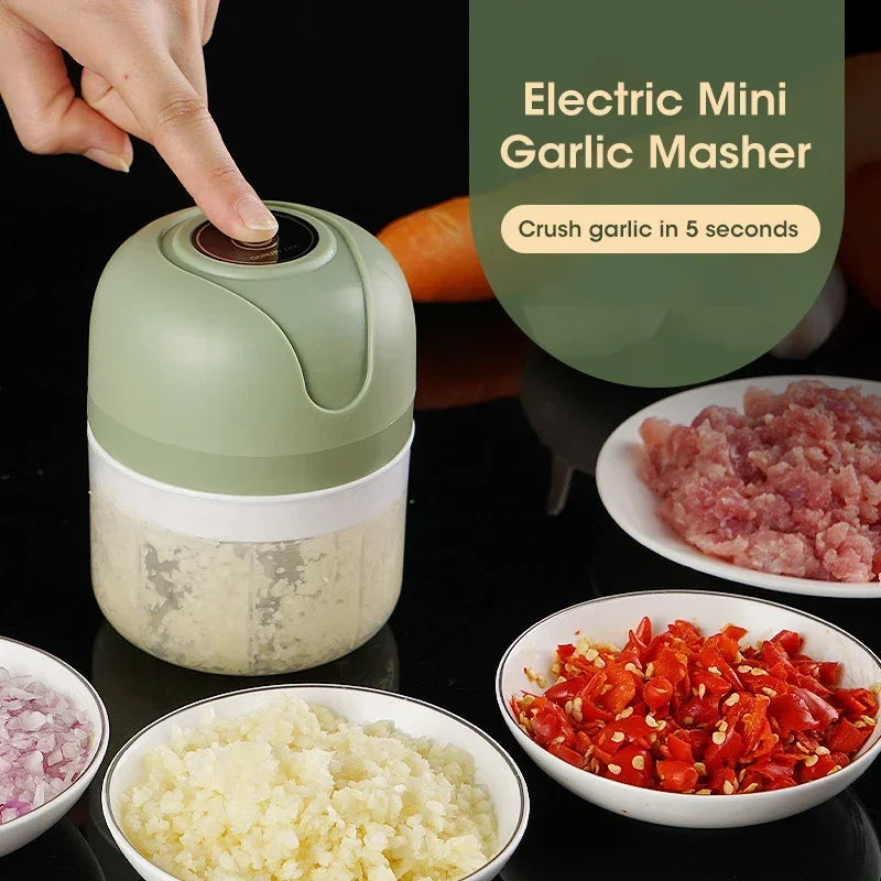 Electric Garlic Purer 250ML Mini Electric Garlic Chopper USB Charging Ginger Vegetable Cutter Food Chopper Kitchen Tools.