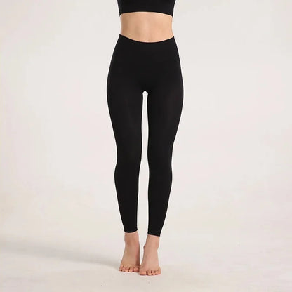 Sexy Seamless Knitted Yoga Sportswear Set Women's Quick Dry Tight Fitness Clothes Set Comfortable High-End Sensation