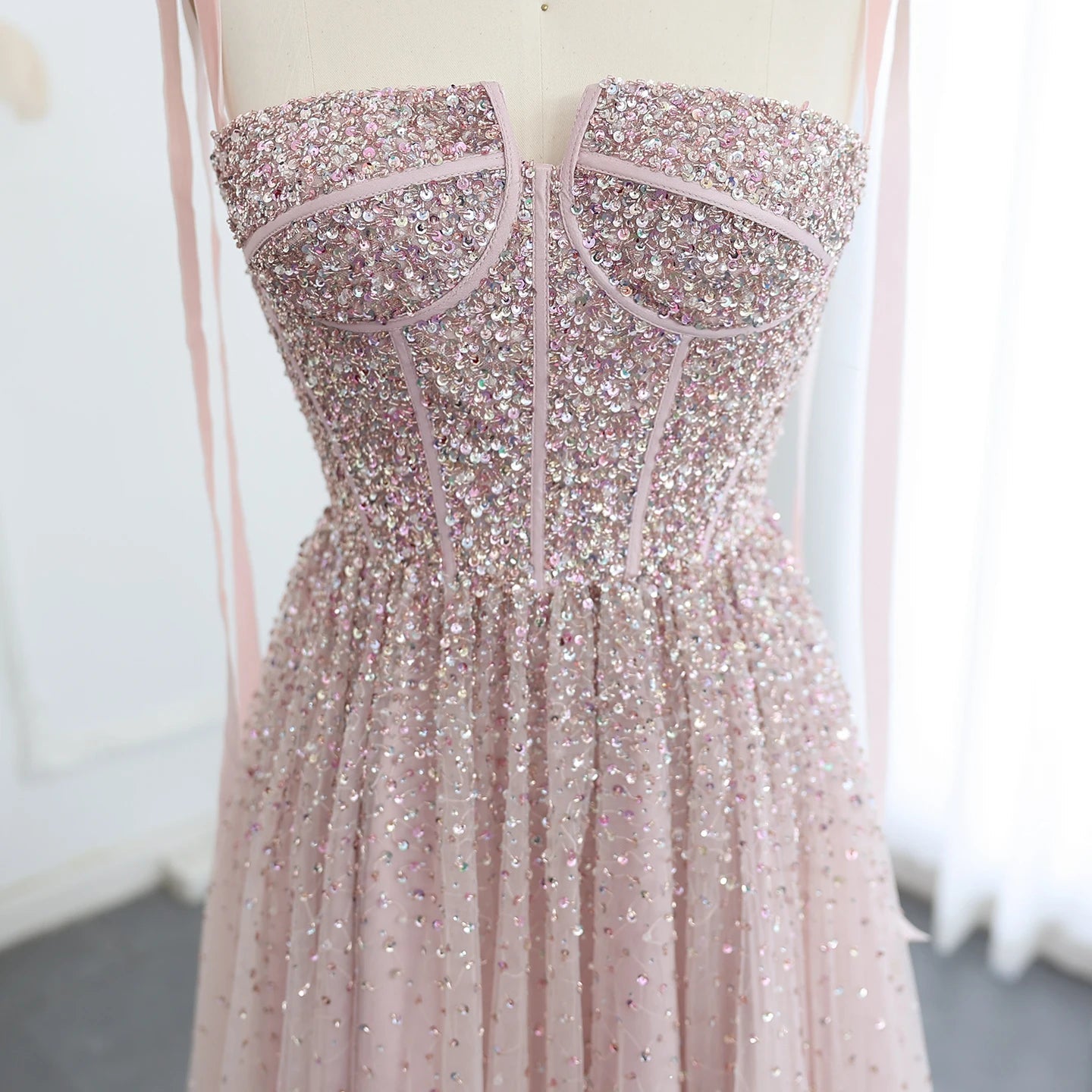 Sharon Said Luxus Perlen Blush Pink Dubai Abendkleid mit Trägern Weinrot Arabisch Arabisch Hochzeit Party Kleid SS263 Maßgeschneidert.