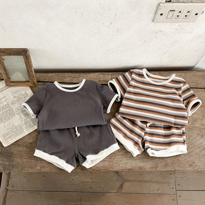 Korean Version Summer Kids Baby Girls Boys Short Sleeve Striped Top Tees +shorts Pants Infant Cute Pure Cotton Clothing Set.