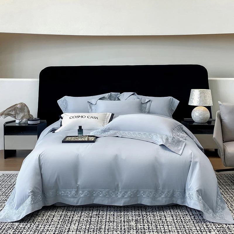 100% Egyptian Cotton White Luxury Embroidery Hotel Style Bedding Set Duvet Cover Set Flat/Fitted Bed Sheet Pillowcases 4Pcs.