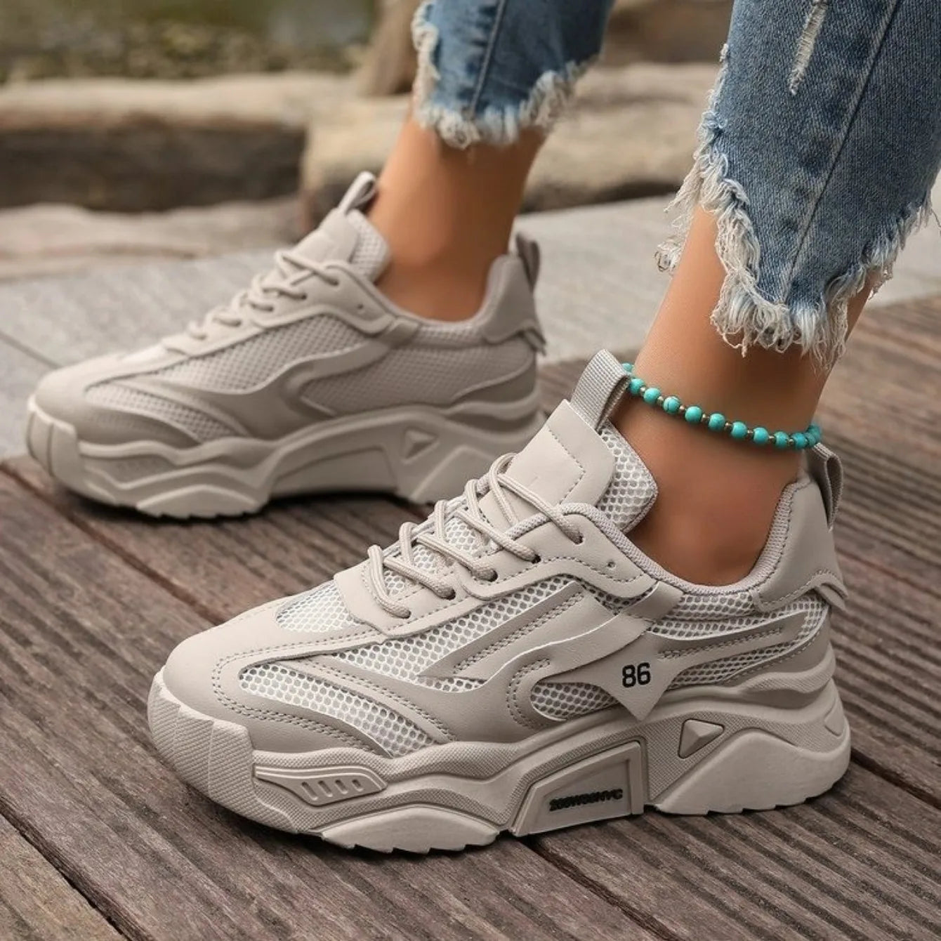 Women Sneakers New Fashion Mesh Breathable Tennis Girl Platform Shoes for Women Outdoor Comfortable Lightweight Sneakers Women