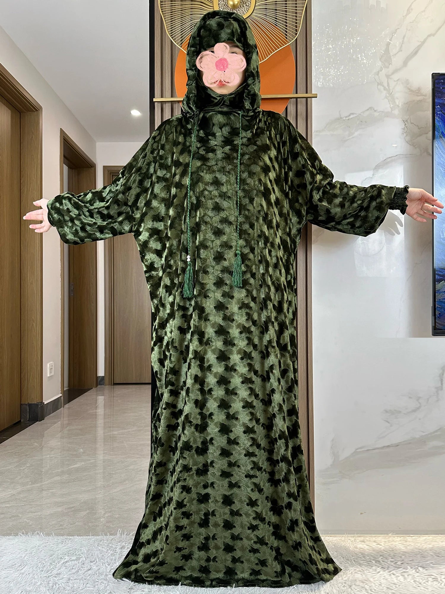 High Quality Velvet Fabric 2025 Ramadan Muslim Lady's Abaya Two-Hats Dubai Turkey Style Islamic Prayer Clothing Kaftan Dress.