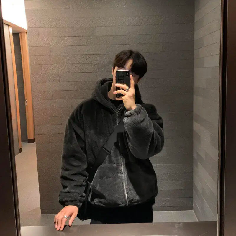 Winter faux lamb wool jacket men's padded thickened cotton clothing loose fleece jacket cotton clothing.