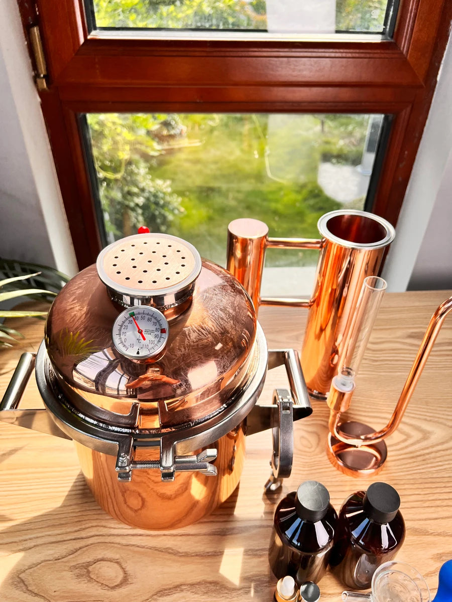 HOOLOO 8L Copper Distiller Essential Oil Hydrosol Still Home Distiller Direct Fire Hea Equipment DIY from Herbs Plants & Flowers.